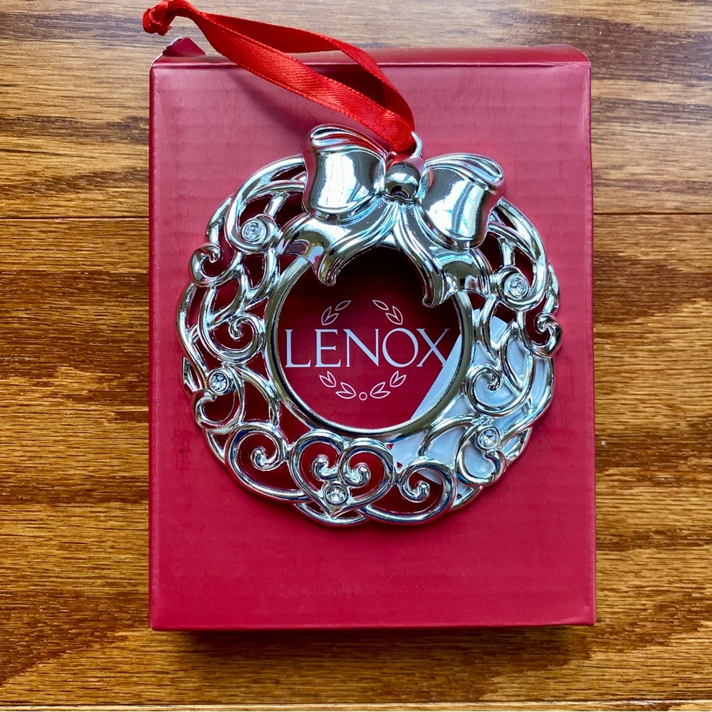 Lenox Silver Holiday Wreath Ornament